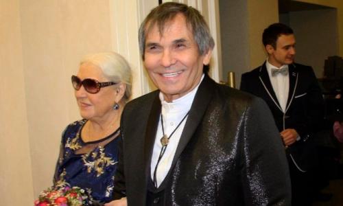 Федосеевой-Шукшиной сделали предложение прямо при ее муже Алибасове